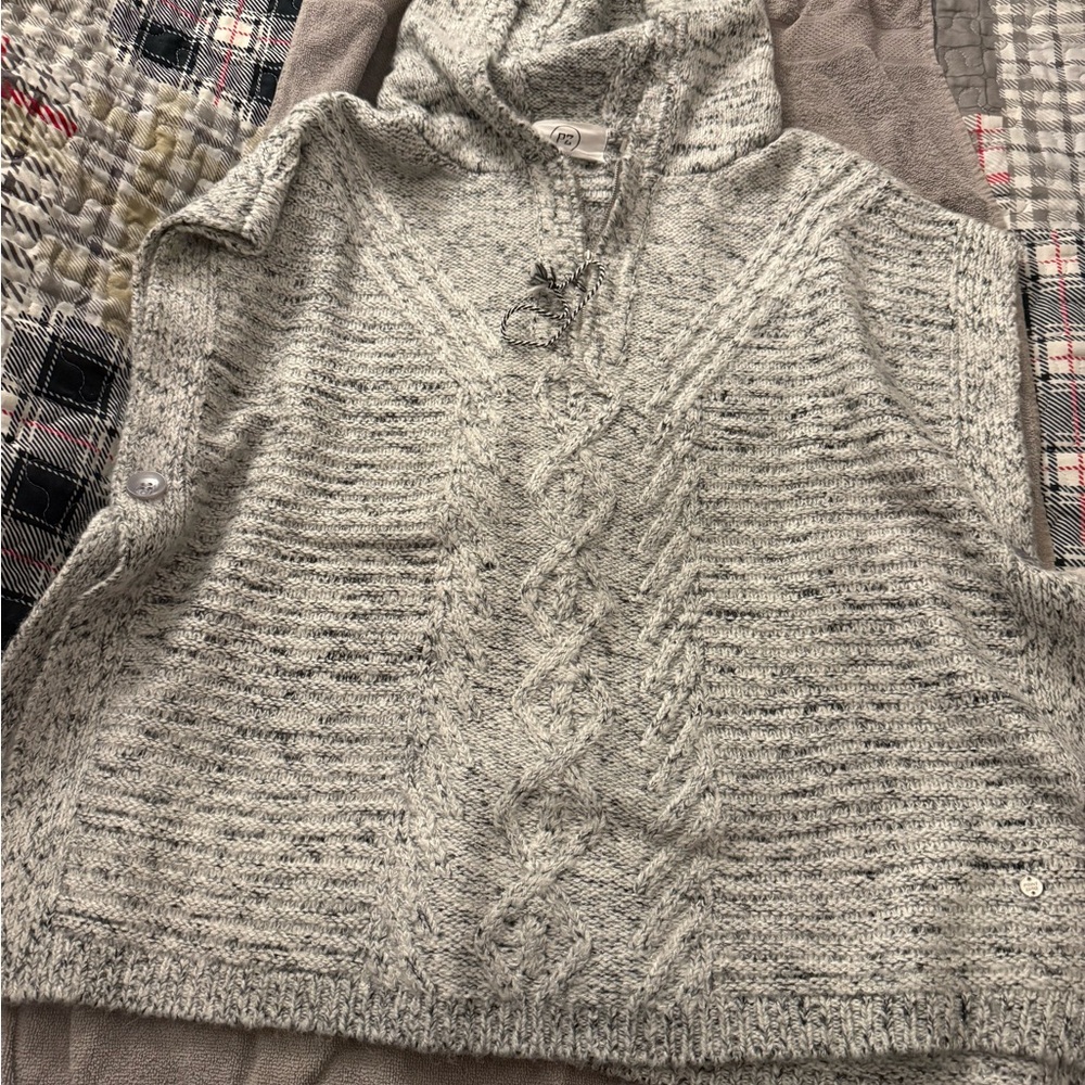 Point Zero Gray Zip Up Hooded Sweater Vest
